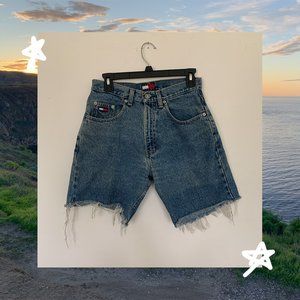 High Waisted Tommy Hilfiger Cut-off Shorts